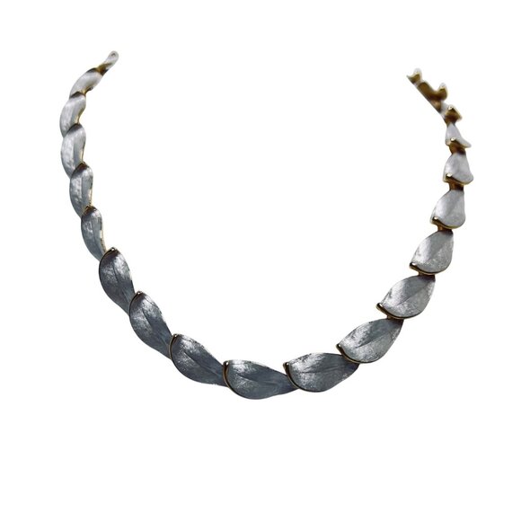 Vintage Gold Tone With Silver Tone Leaf Links Necklace & Clip On Earrings (5873) - Picture 2 of 10